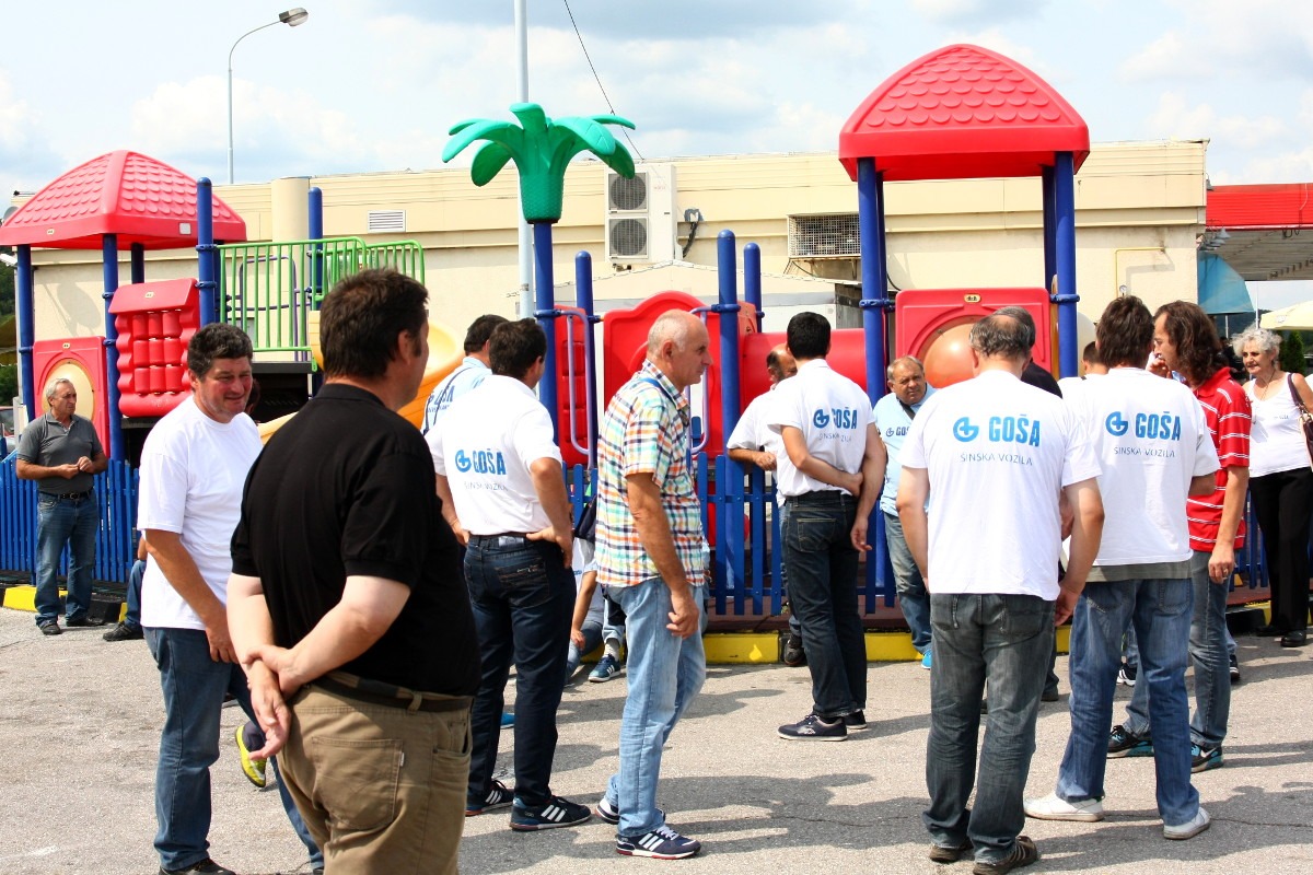 „Surova realnost od koje ne možemo da pobegnemo“: Položaj radnika u Srbiji od Subotice do Niša