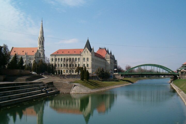 Zrenjanin i Petrovgrad – dve različite politike