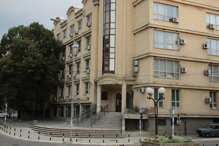 Borba radnica u Prokuplju za poništenje otkaza