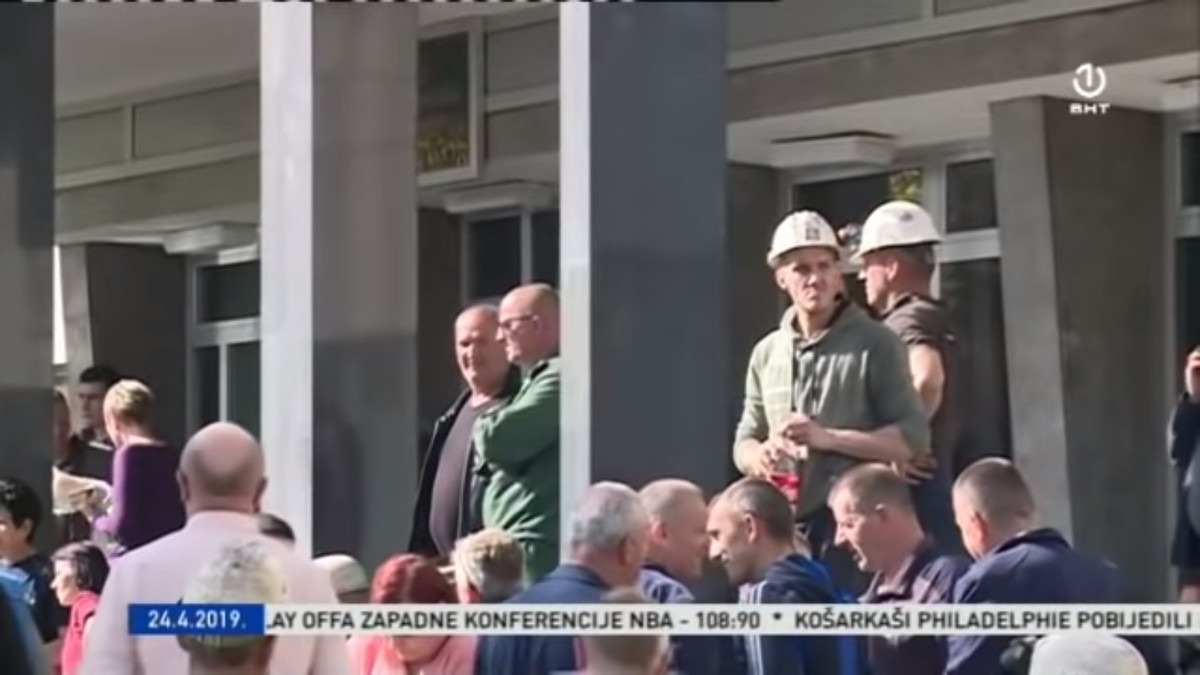 Radnici Banovića u štrajku: Rudari sretno!