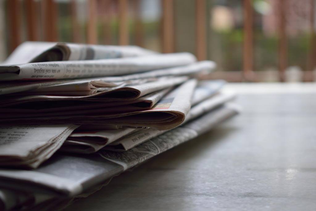 Neprihvatljive naslovne stranice tabloida. Osude stručne javnosti i Ministarstva