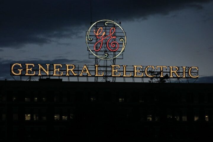 Radnici General Electric-a zahtevaju od kompanije da im omogući proizvodnju respiratora