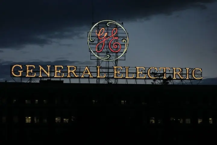 Radnici General Electric-a zahtevaju od kompanije da im omogući proizvodnju respiratora