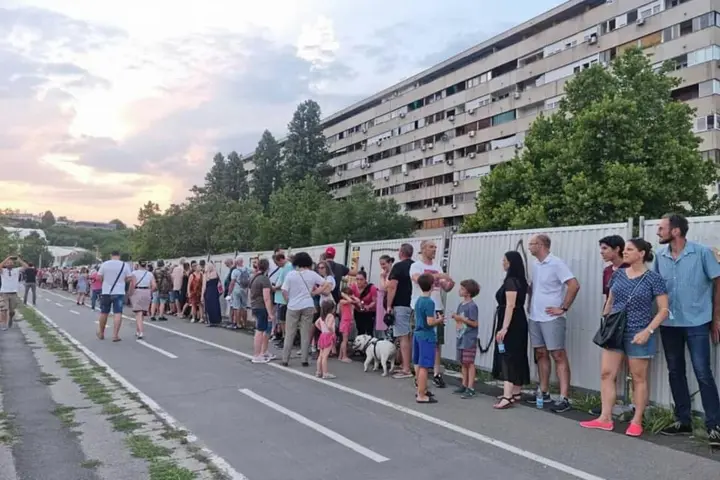 protest u bloku 37 na novom beogradu
