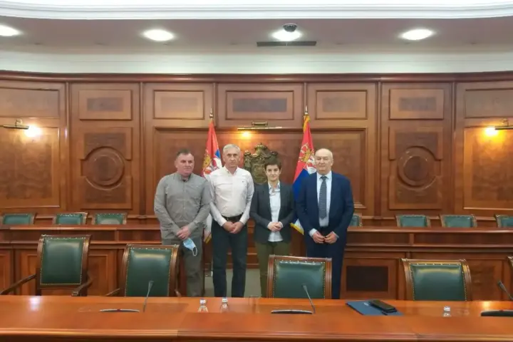 Predstavnici SSSS-a sa premijerkom Anom Brnabić