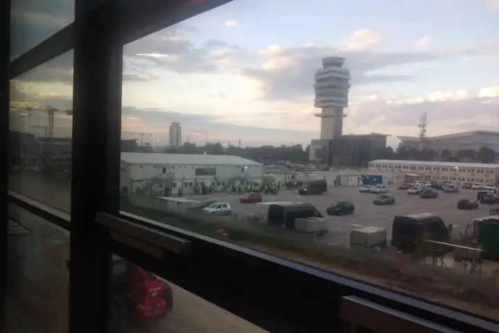 kontrolni toranj