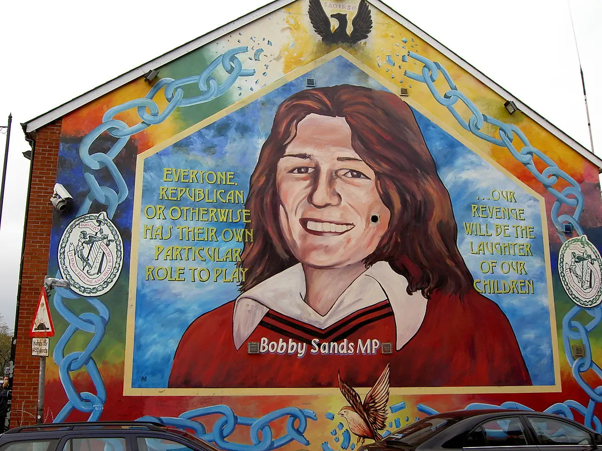 Mural posvećen Bobiju Sendsu