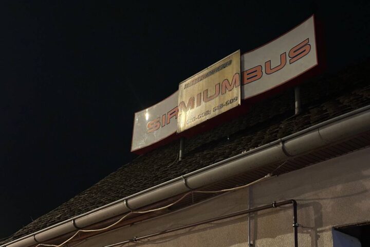 Sirmium bus