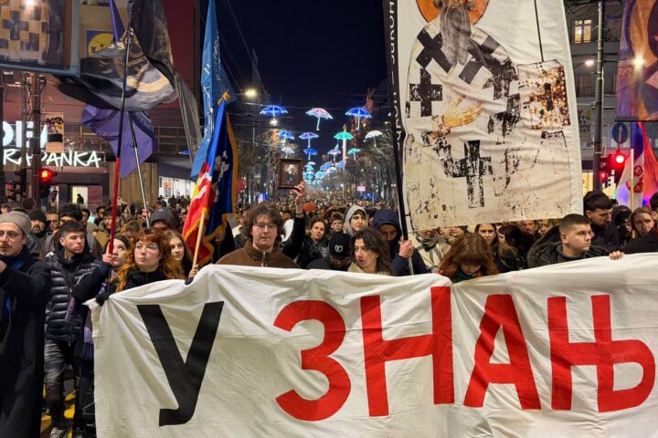 Protest "Znanje je moć"