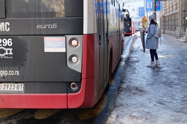led na autobuskoj stanici