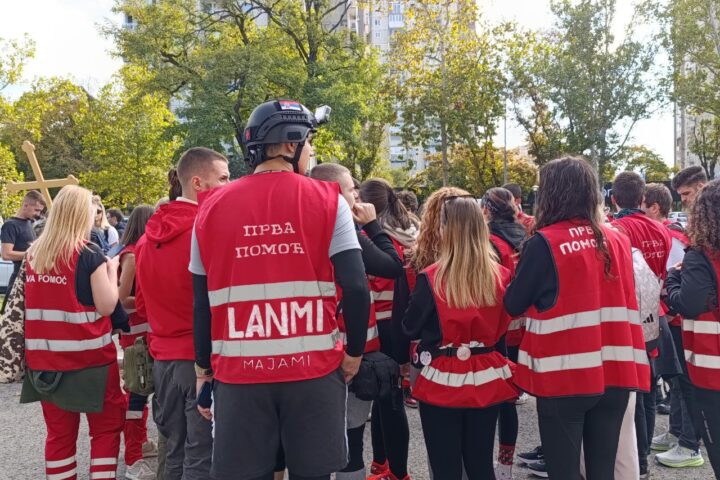 Prva pomoć na protestima