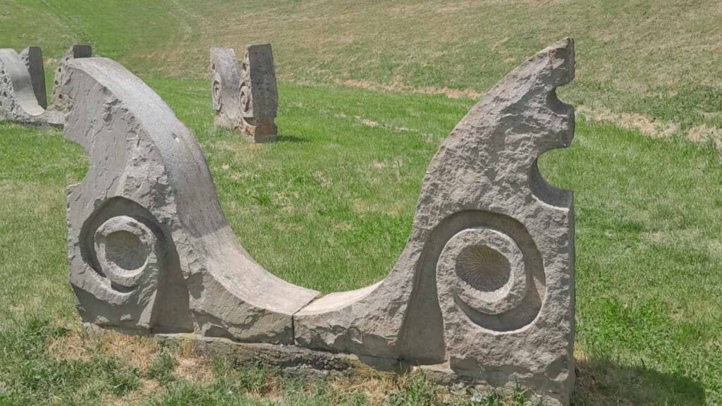 Građani i struka protiv parka vojne tehnike na „Slobodištu“ u Kruševcu: „Memorijalni kompleks se devastira bez javne rasprave“