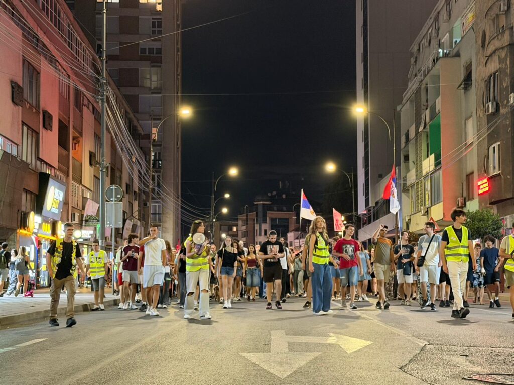 Studenti u blokadi poručili Vučiću: „Nisi dobrodošao u Niš“